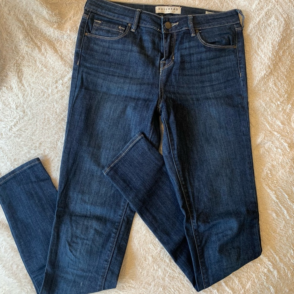 Bullhead bootcut high waisted jeans AMAZING FLATTERING FIT